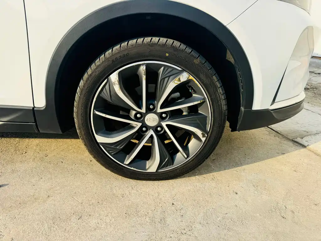 Geely GSe — миниатюра 14