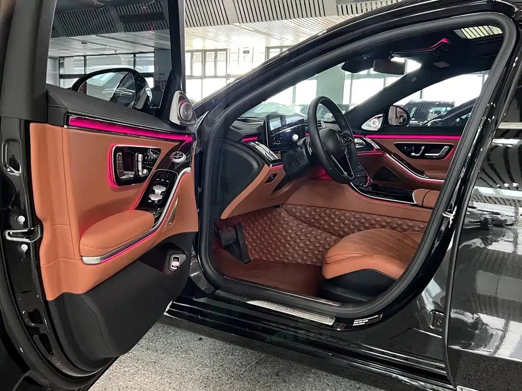 Mercedes-Benz S-Class — миниатюра 5