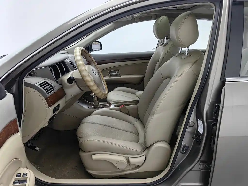 Nissan Sylphy — миниатюра 10