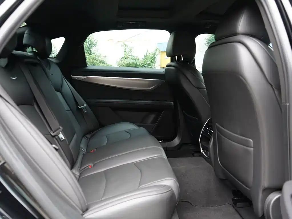 Cadillac CT6 2023 28T