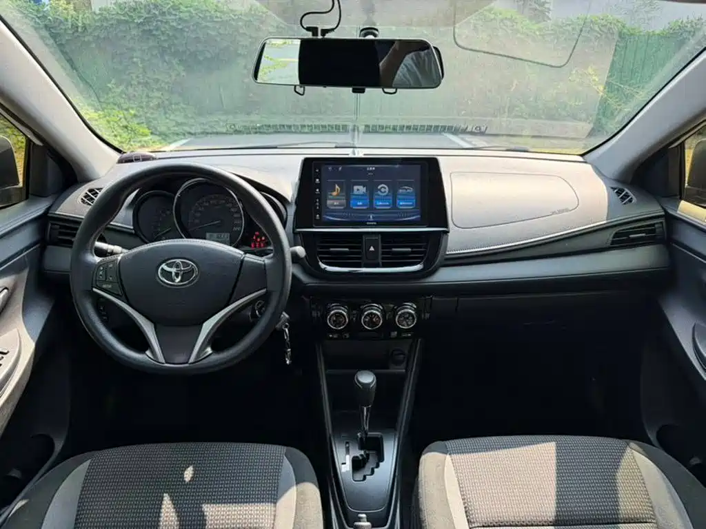 Toyota Vios — миниатюра 5