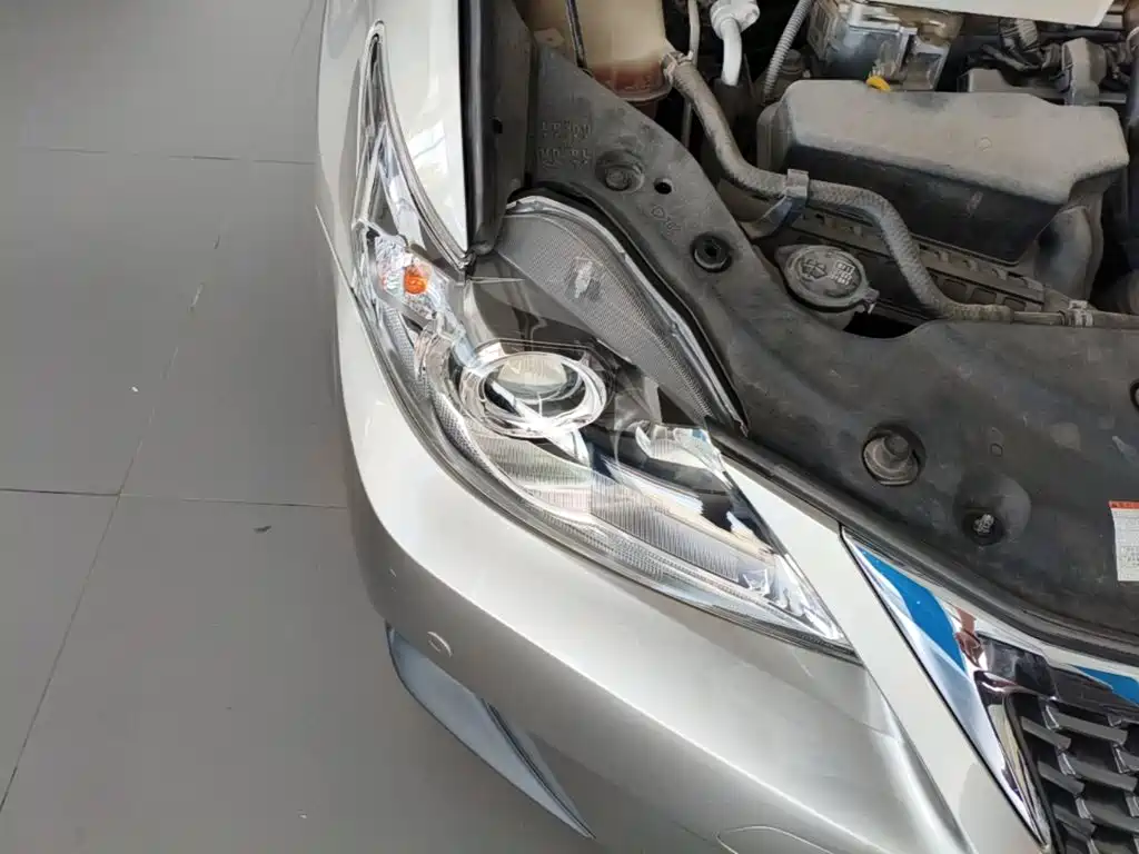 Lexus CT — миниатюра 11