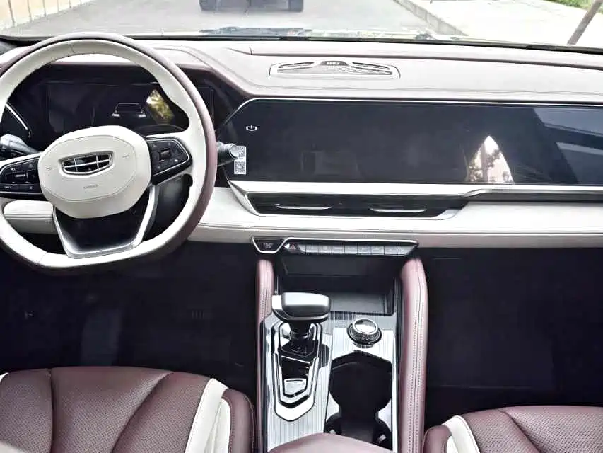 Geely Xingyue L — миниатюра 5