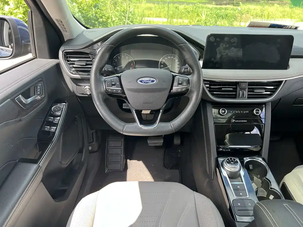 Ford Escape — миниатюра 16