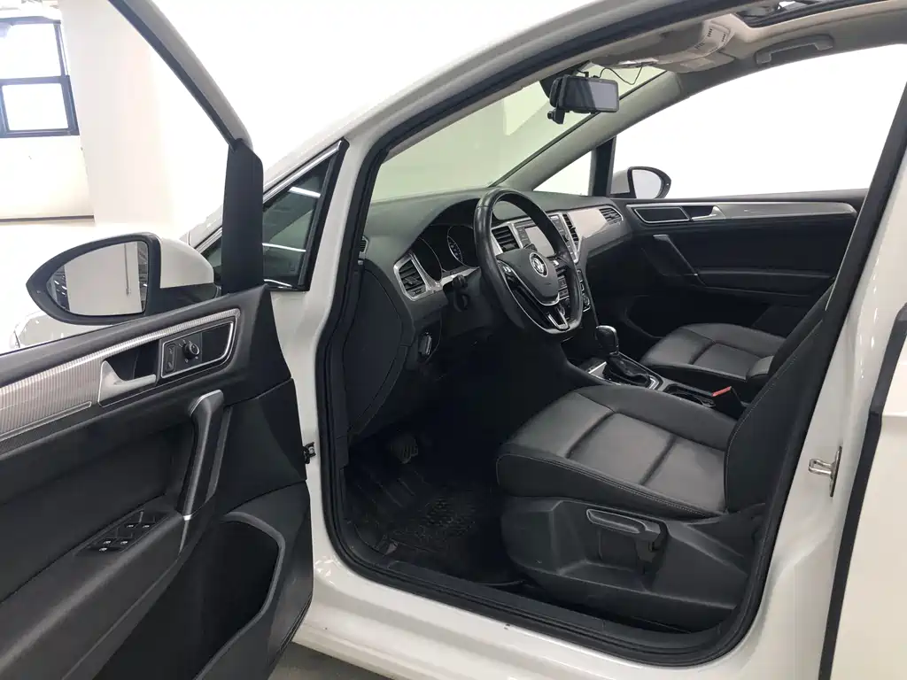 Volkswagen Golf Sportsvan — миниатюра 12