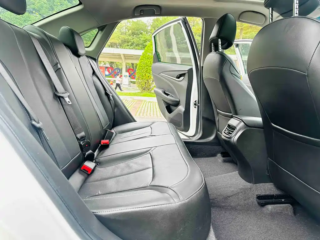 Buick Excelle — миниатюра 11