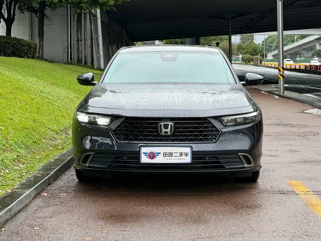 Honda Accord — миниатюра 2