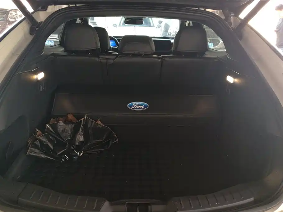 Ford Mondeo 2024 2.0T E- Sport ST-Line
