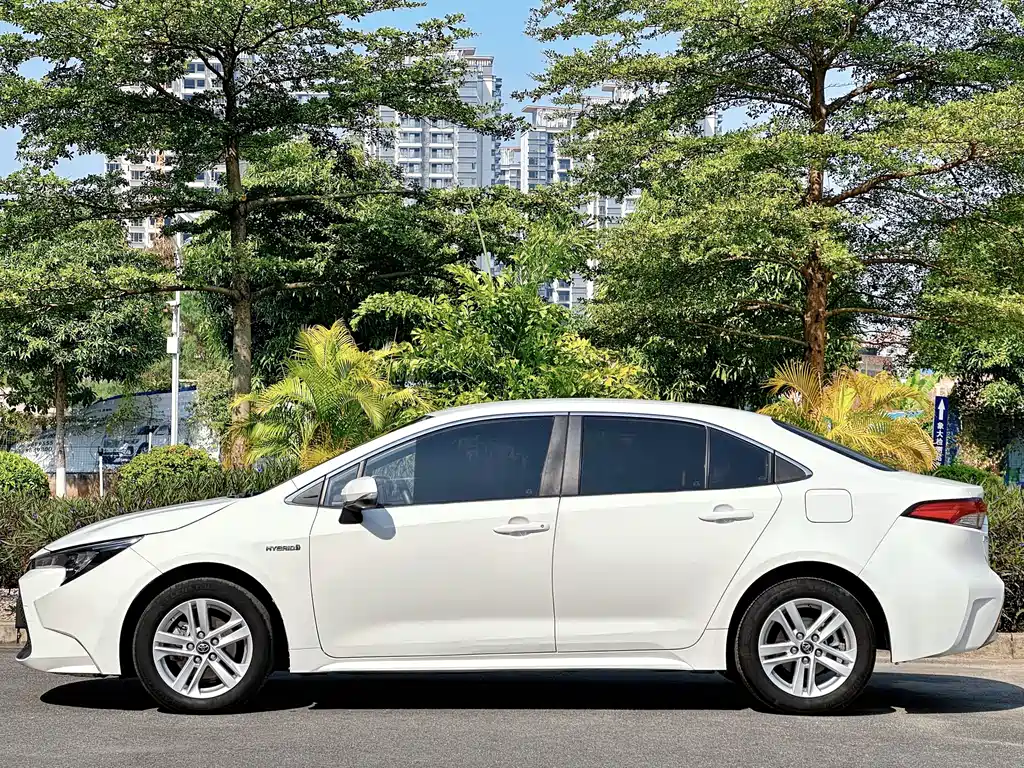 Toyota Corolla Levin 2022 1.8H E-CVT