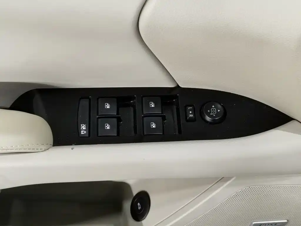 Cadillac XTS 2015 28T Comfort