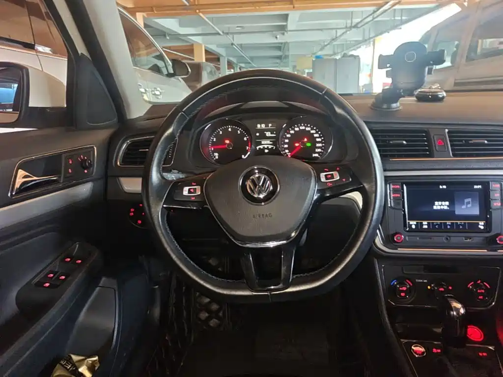 Volkswagen Gran Lavida — миниатюра 11