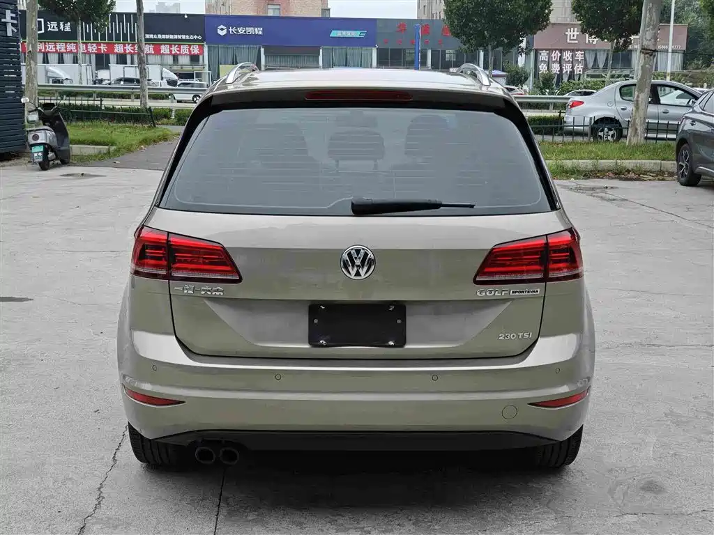 Volkswagen Golf Sportsvan — миниатюра 5