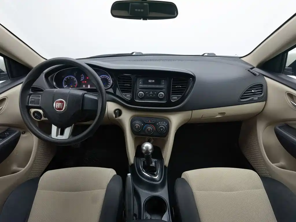 Fiat Viaggio — миниатюра 5
