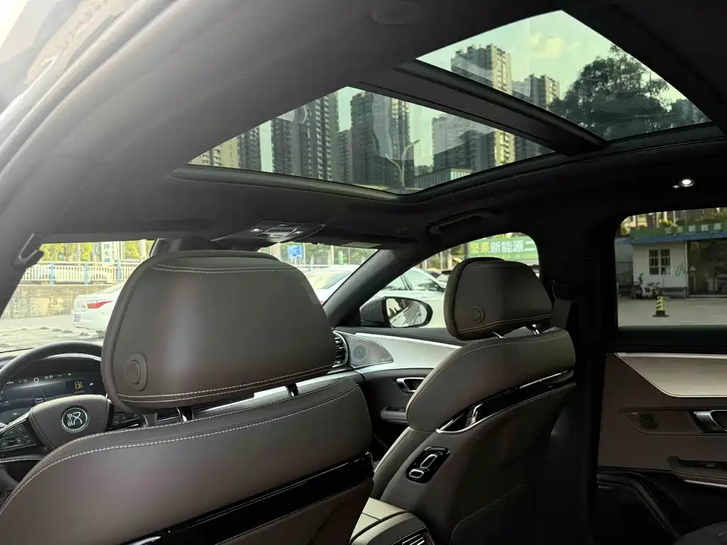 BYD Han — миниатюра 14