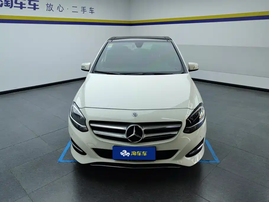 Mercedes-Benz B-Class — миниатюра 2
