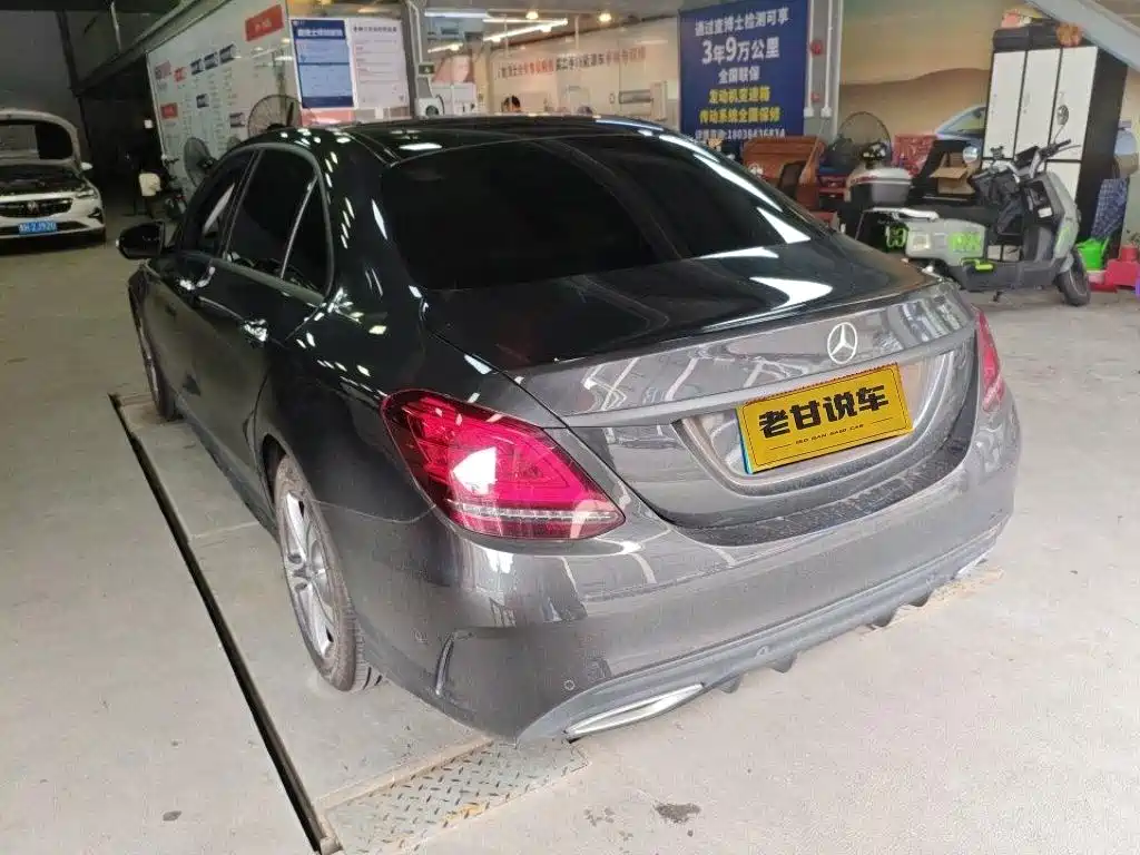 Mercedes-Benz C-Class — миниатюра 4