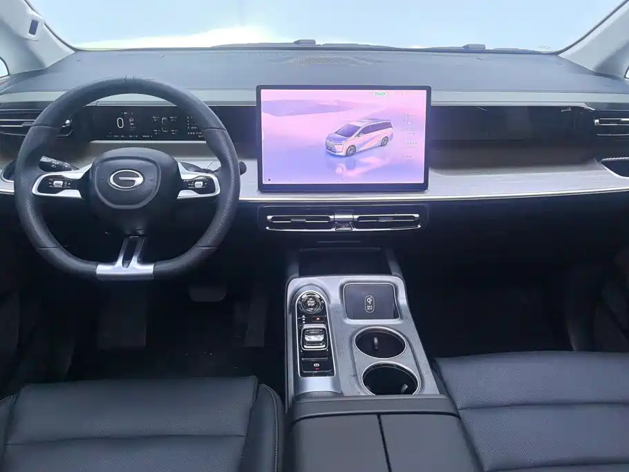GAC Motor Trumpchi E8 PHEV — миниатюра 12