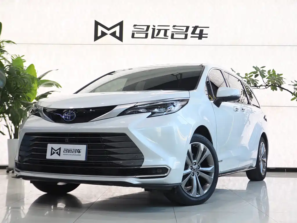 Toyota Sienna 2024