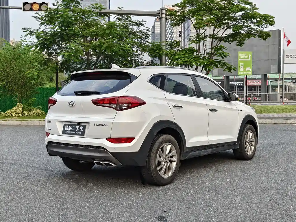 Hyundai Tucson — миниатюра 17