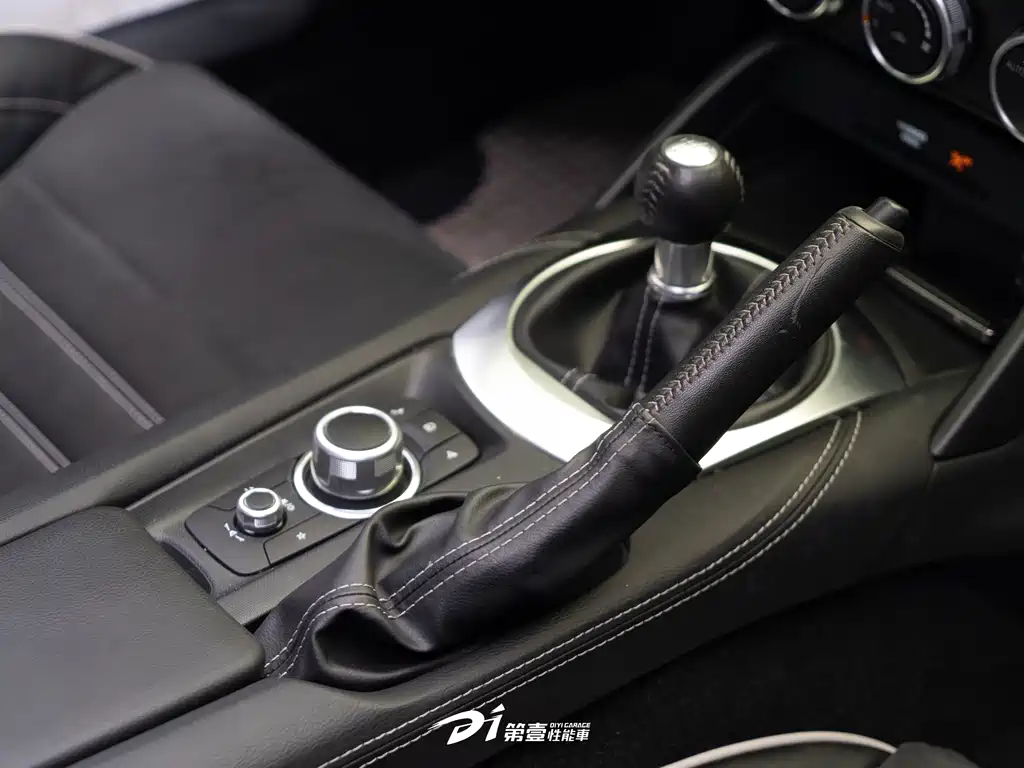 Mazda MX-5 — миниатюра 9