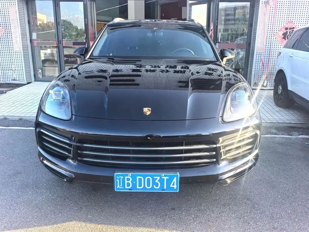 Porsche Cayenne — миниатюра 2
