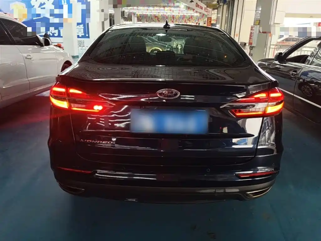 Ford Mondeo 2018 EcoBoost 180 Fashion V