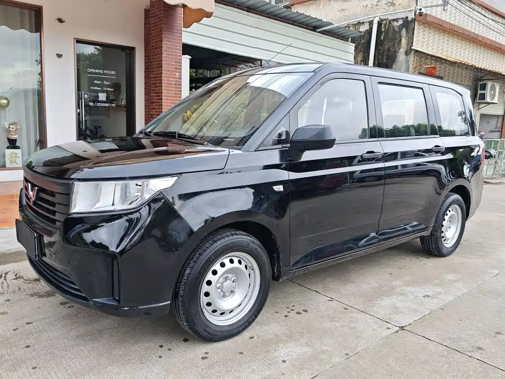 WULING AUTOMOBILE WULING HONGGUANG PLUS