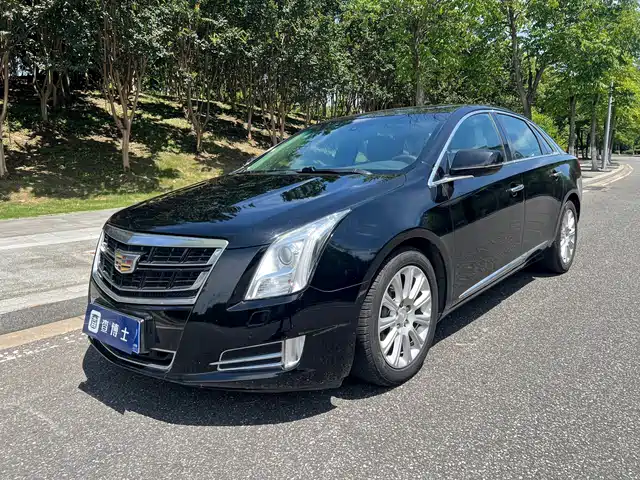 Cadillac XTS