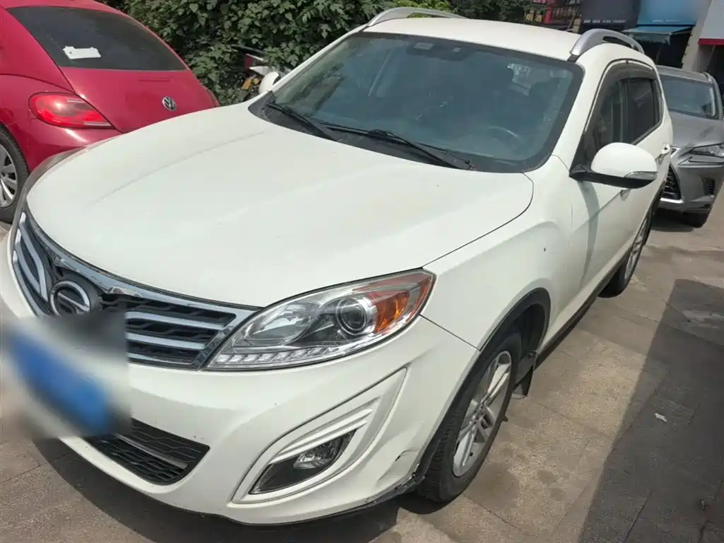 GAC Motor Trumpchi GS5 2015