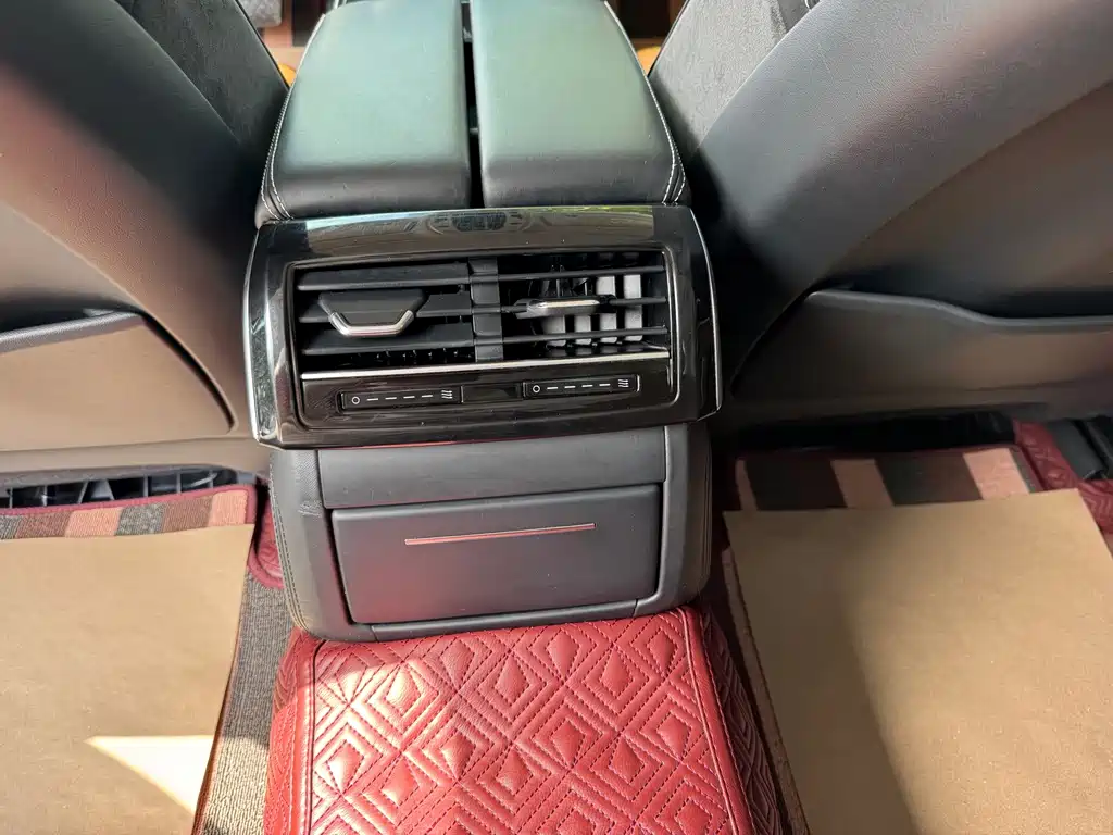 Audi A8 — миниатюра 14