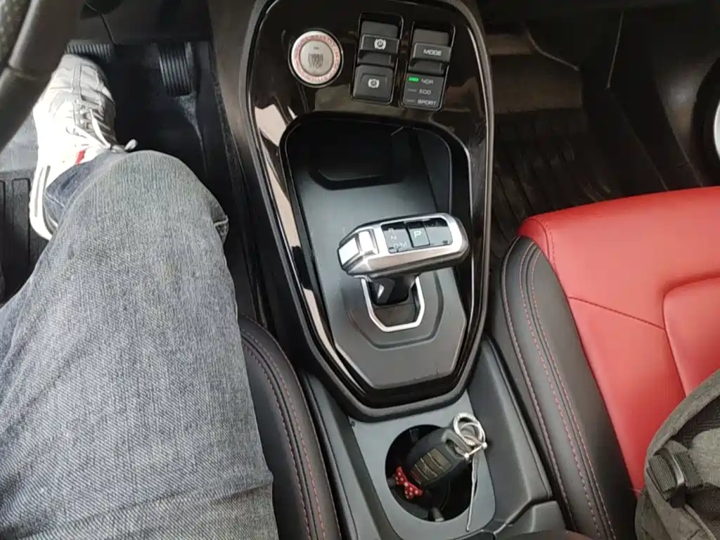 Haval H2s — миниатюра 14