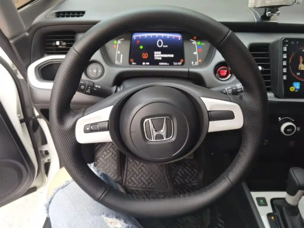 Honda Fit — миниатюра 11