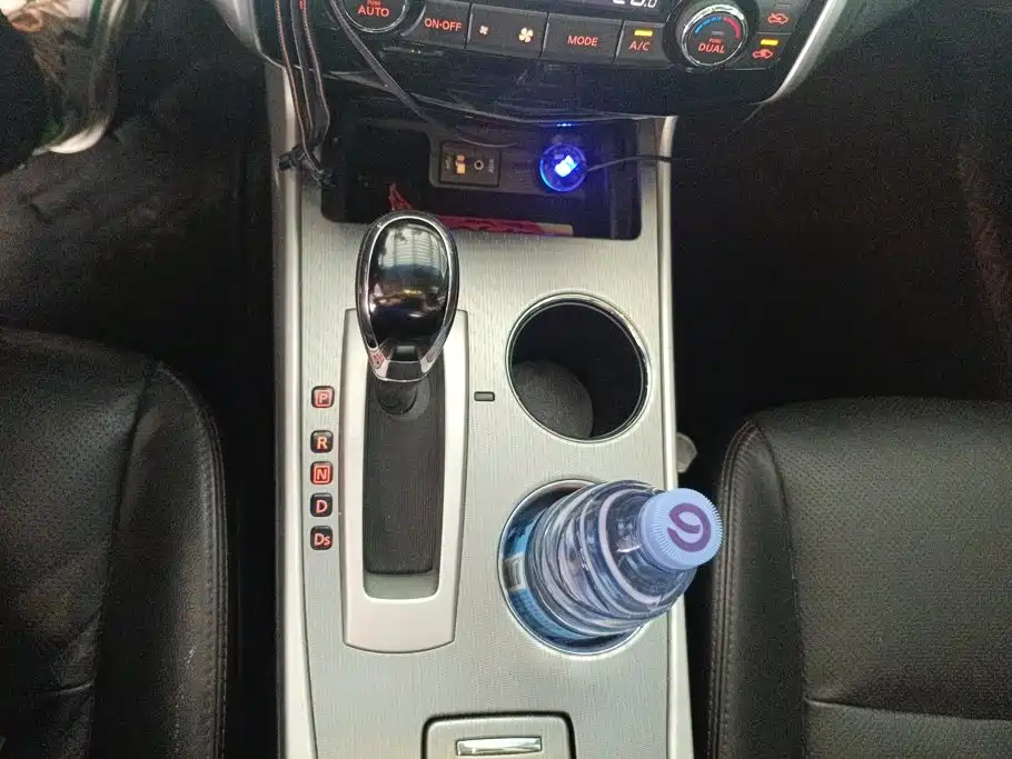 Nissan Teana — миниатюра 16