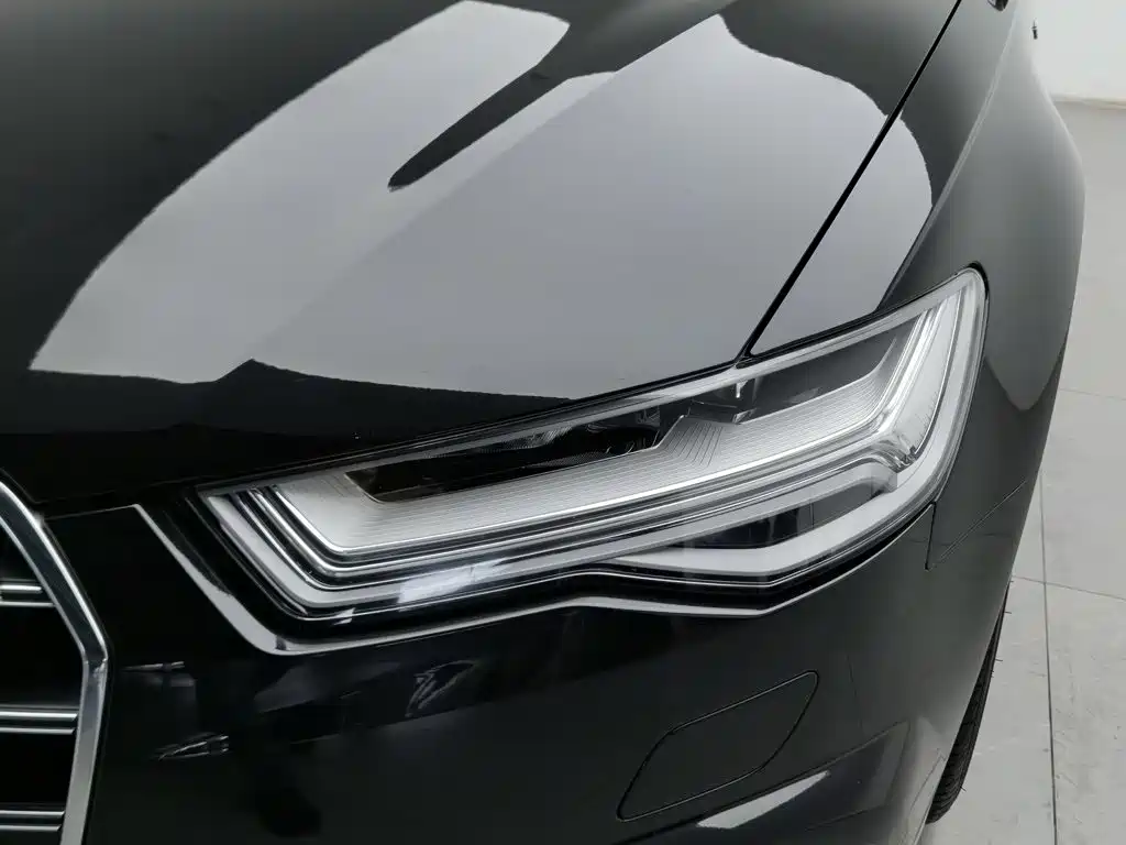 Audi A6L — миниатюра 7
