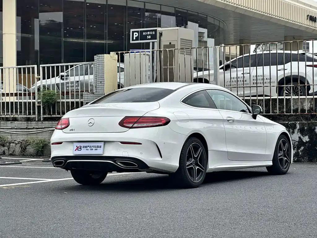 Mercedes-Benz C-Class (Import) — миниатюра 3