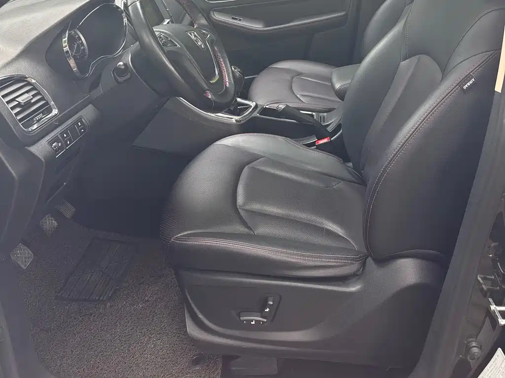 Baojun 560 — миниатюра 9