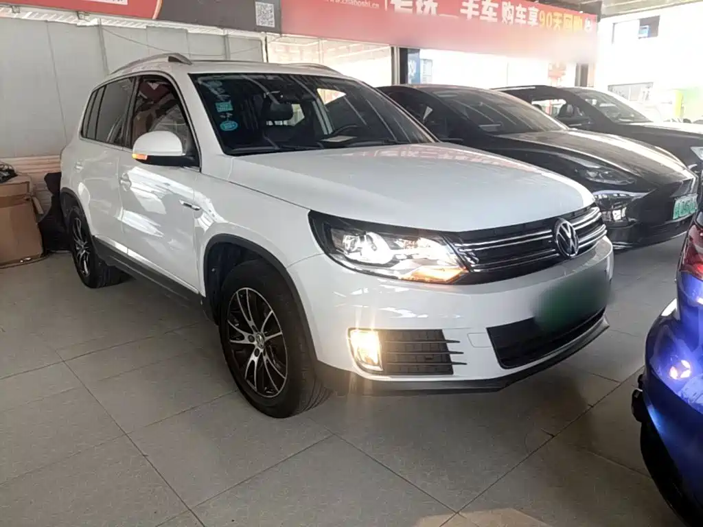 Volkswagen Tiguan — миниатюра 4