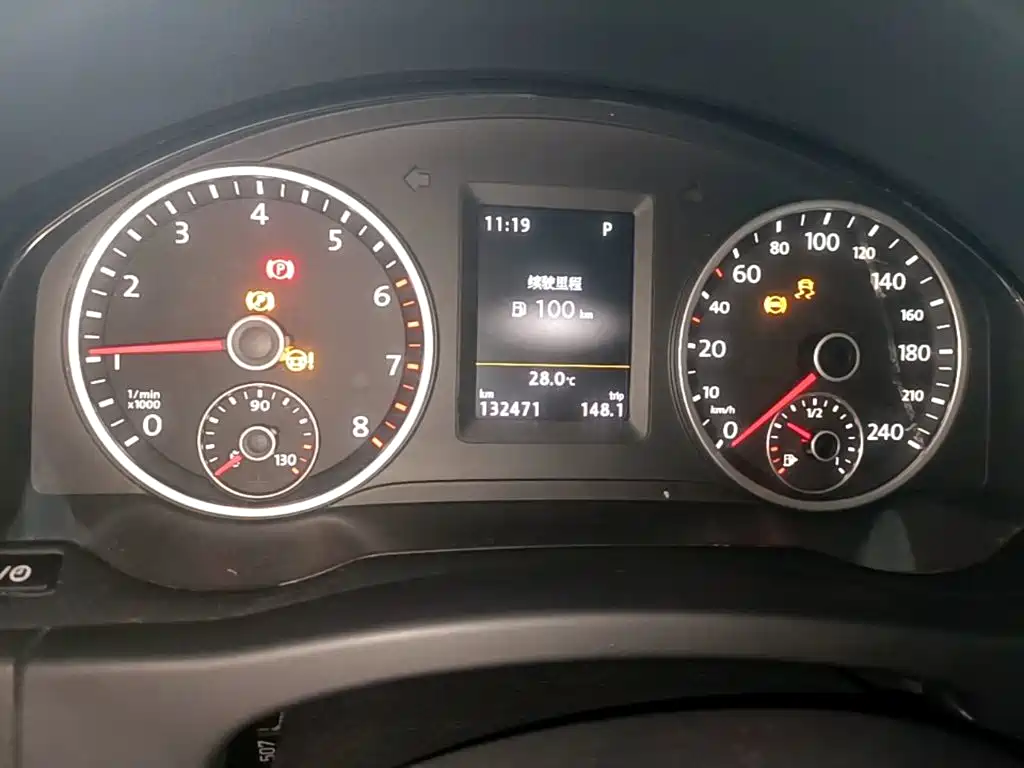 Volkswagen Tiguan — миниатюра 12