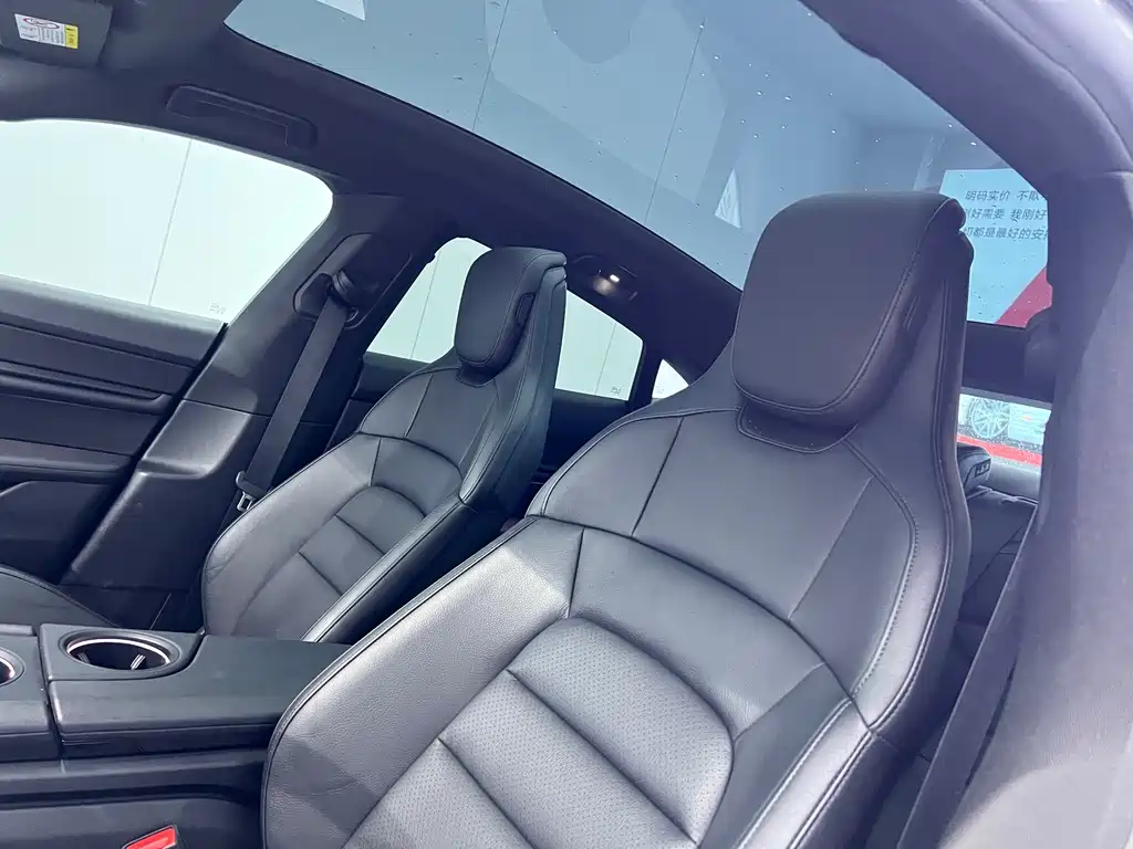 Porsche Taycan 2020 Taycan