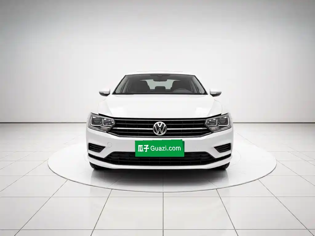 Volkswagen Bora — миниатюра 2