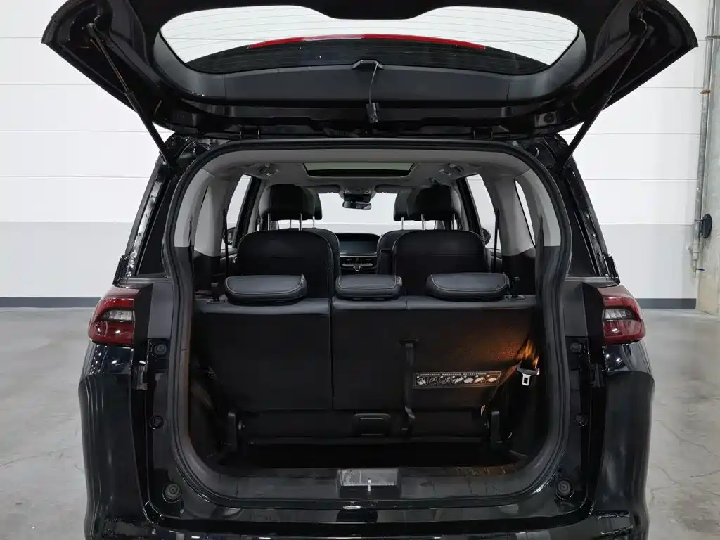 GAC Motor Trumpchi M6 — миниатюра 16