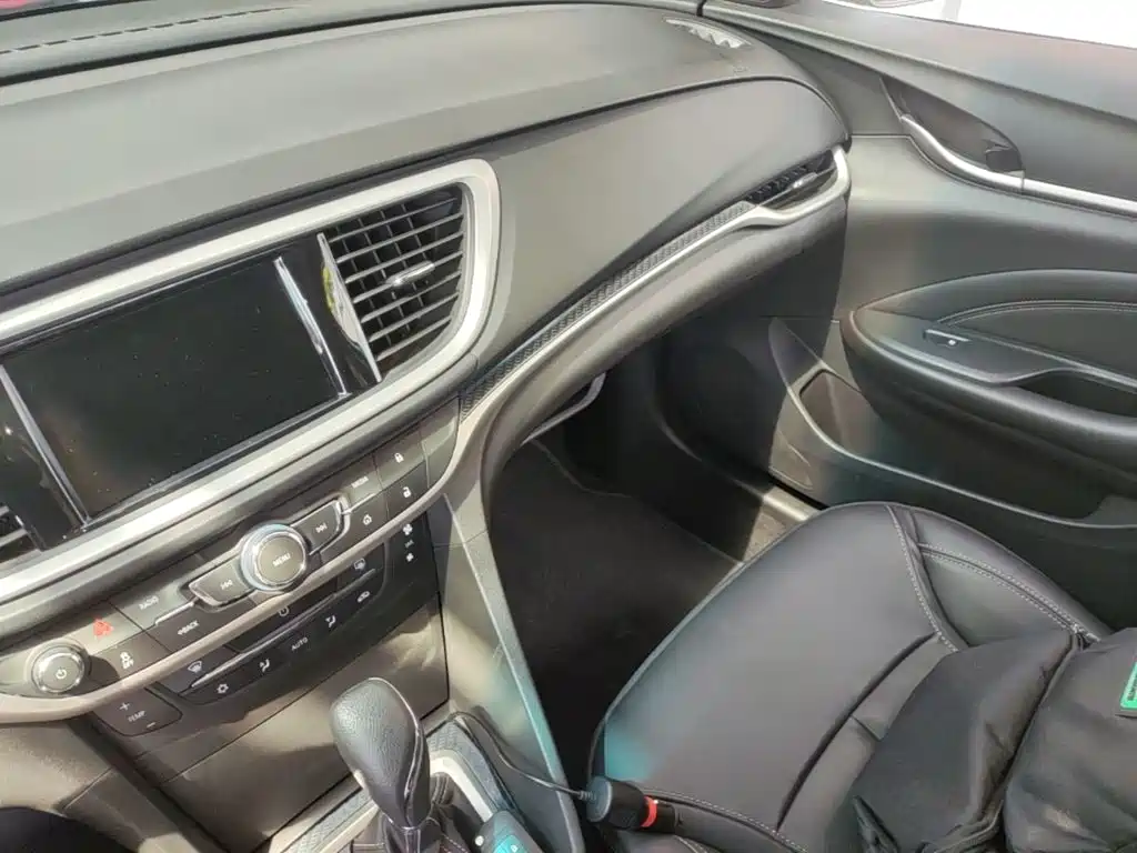 Buick Excelle — миниатюра 13