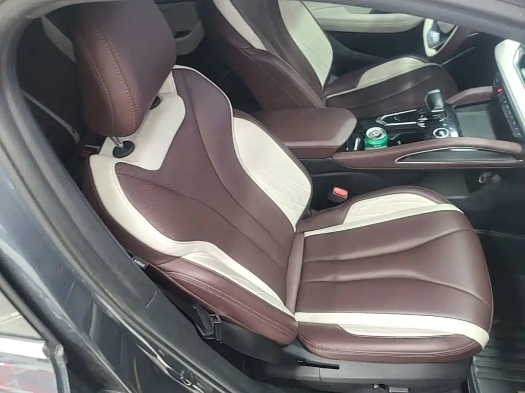 Geely Xingyue L — миниатюра 25