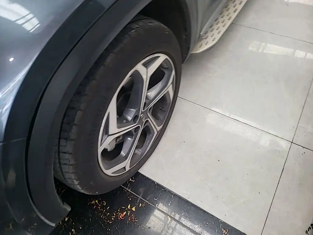 Geely Xingyue L — миниатюра 23