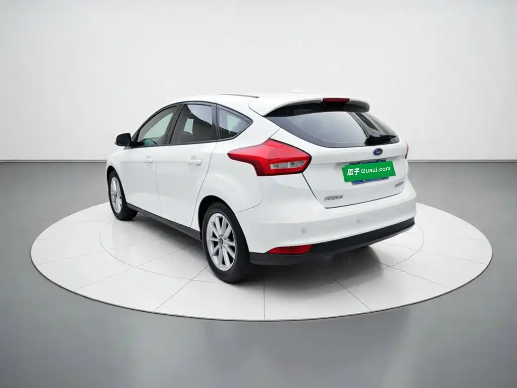 Ford Focus — миниатюра 4