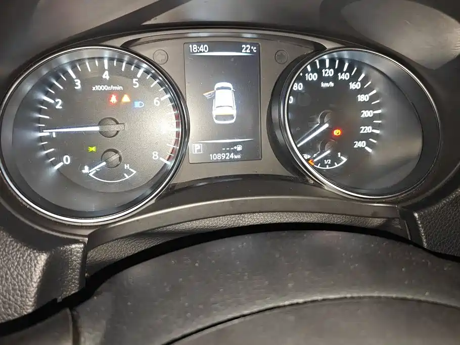 Nissan Qashqai — миниатюра 14