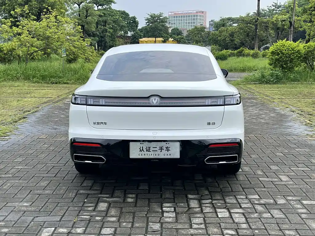 Changan Eado — миниатюра 5