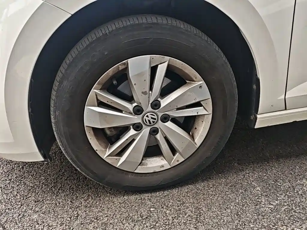 Volkswagen Polo — миниатюра 23