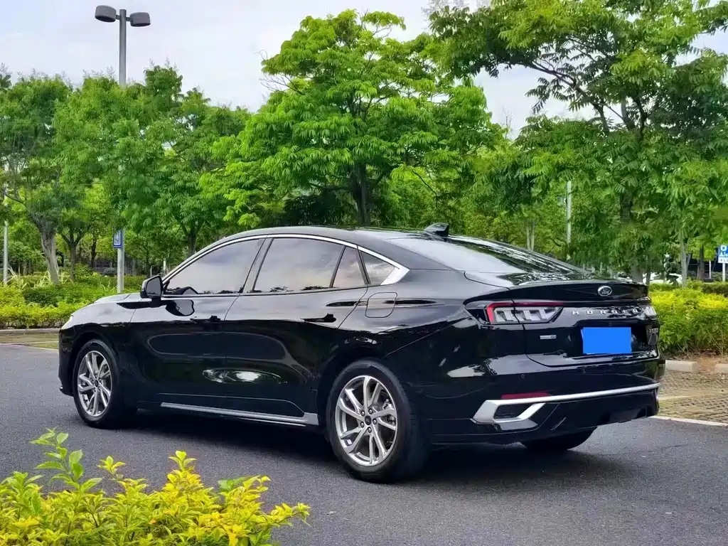 Ford Mondeo — миниатюра 3
