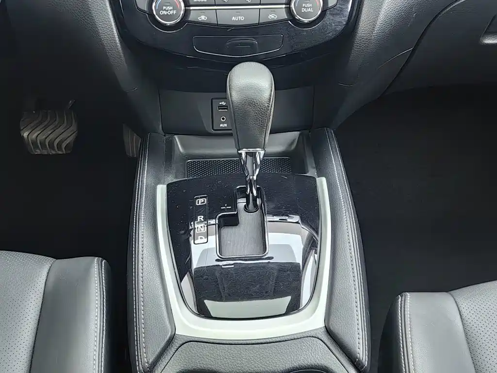 Nissan X-Trail — миниатюра 13
